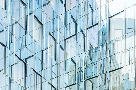 glass-reflection-architecture-pattern