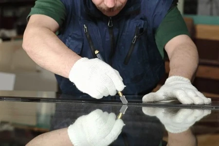 Mirror cutting