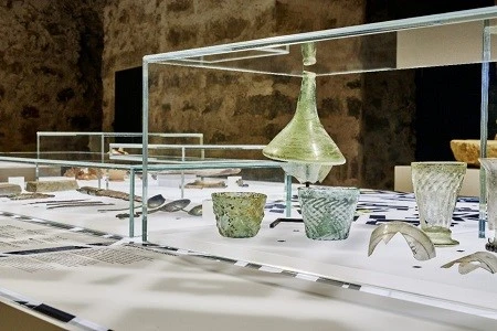 Application of AR glass